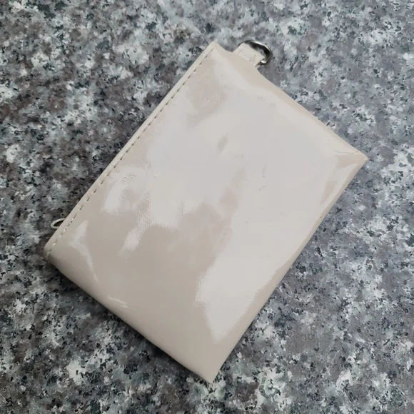 Burberry Fragrances pouch - Picture 2 of 9